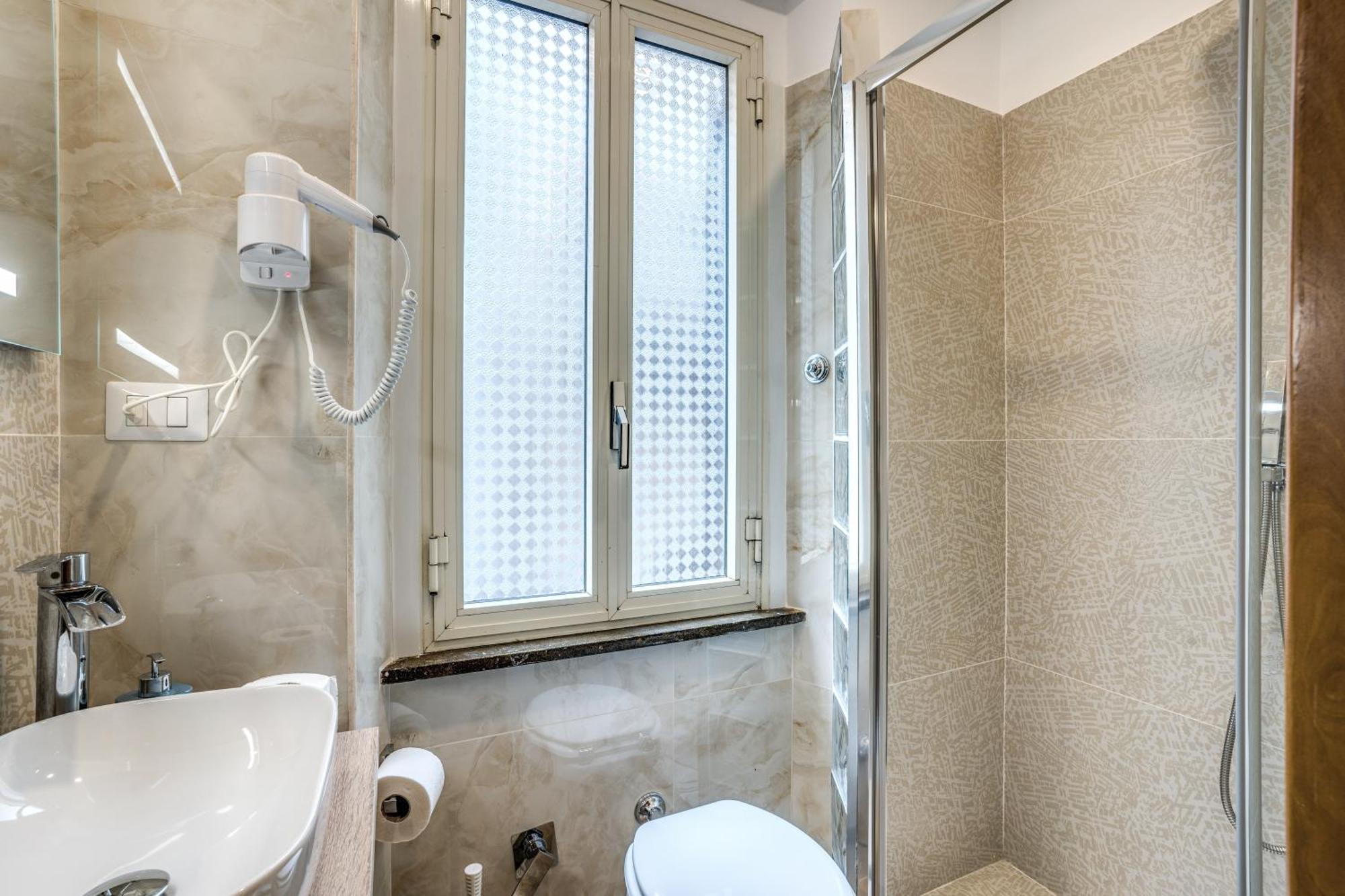 Fontana Di Trevi Charming Apartment Rzym Zewnętrze zdjęcie