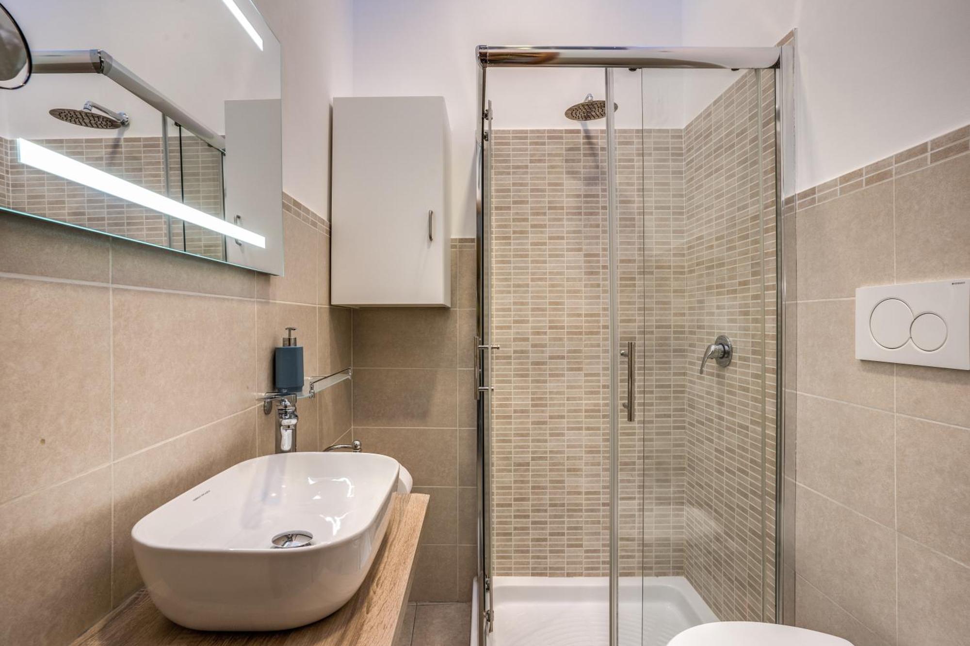 Fontana Di Trevi Charming Apartment Rzym Zewnętrze zdjęcie