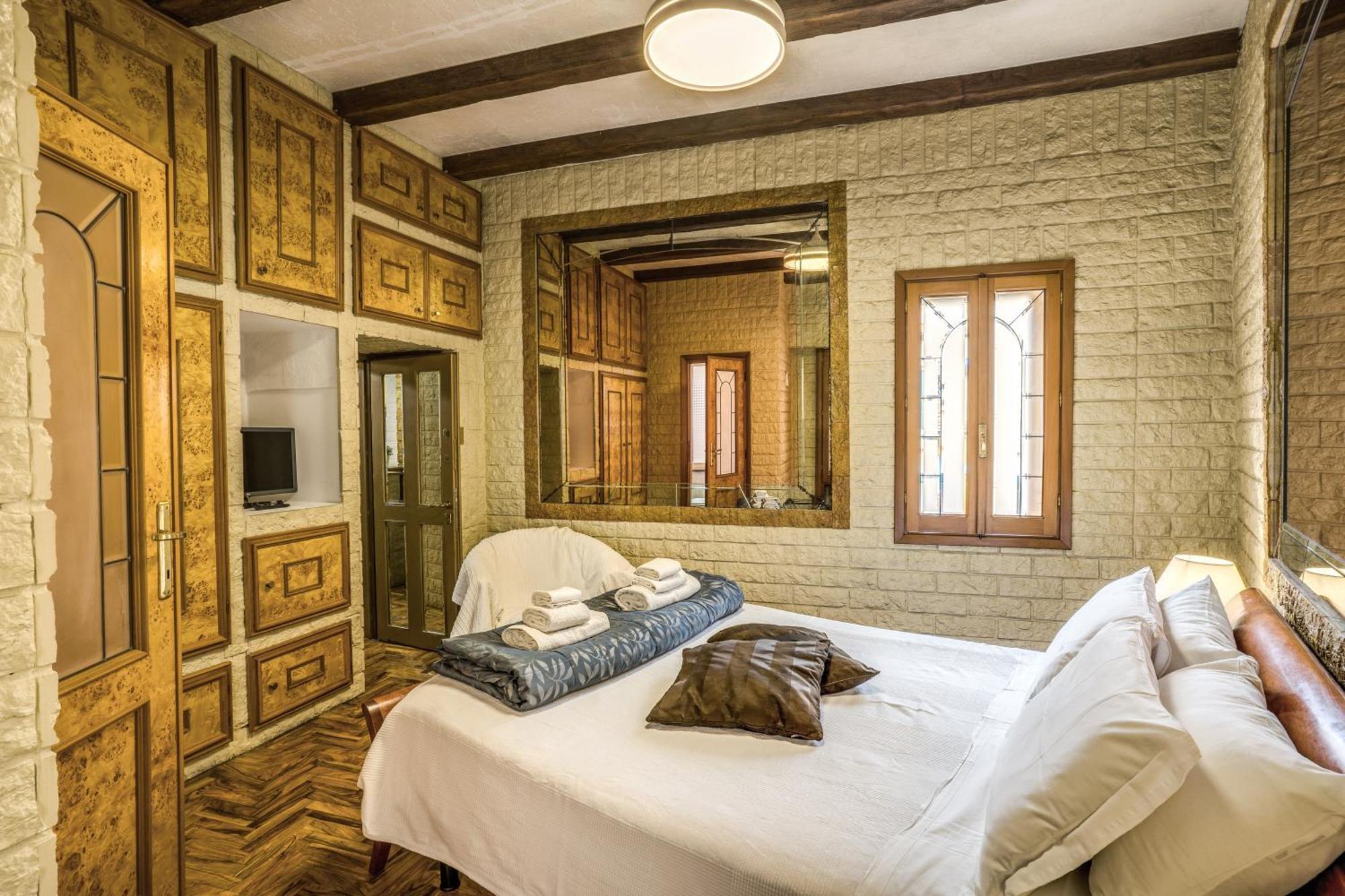 Fontana Di Trevi Charming Apartment Rzym Zewnętrze zdjęcie