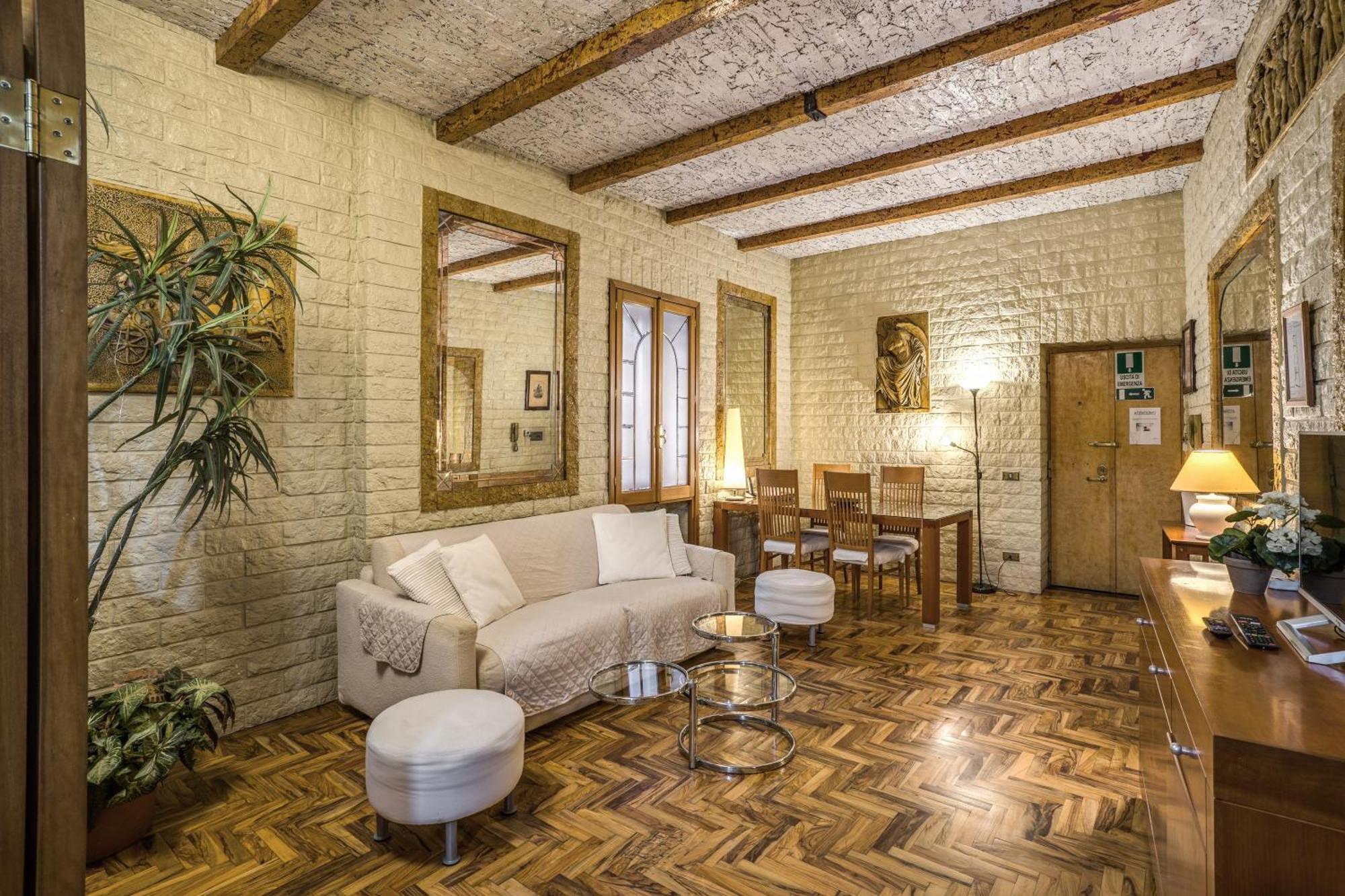 Fontana Di Trevi Charming Apartment Rzym Zewnętrze zdjęcie